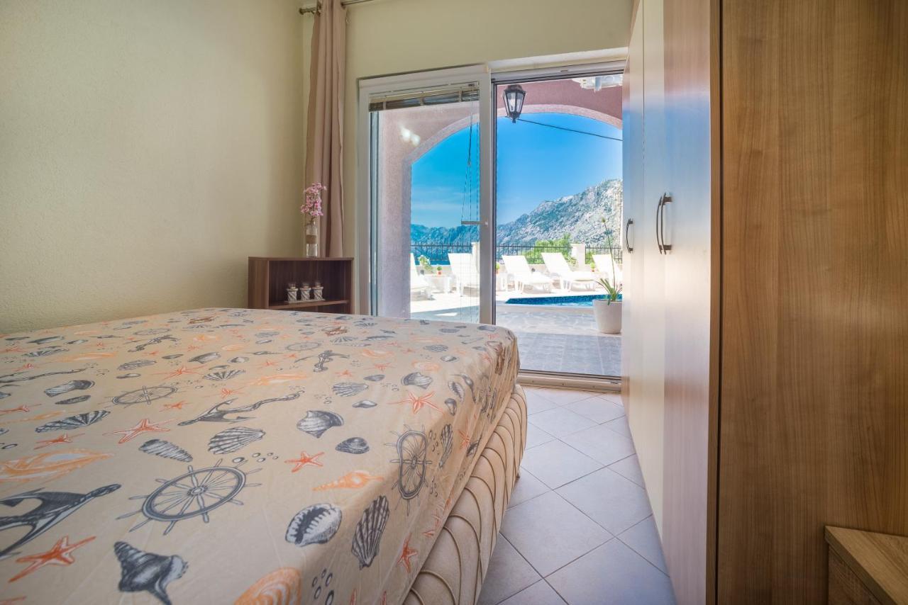 Boka Bay Lägenhet Kotor Exteriör bild